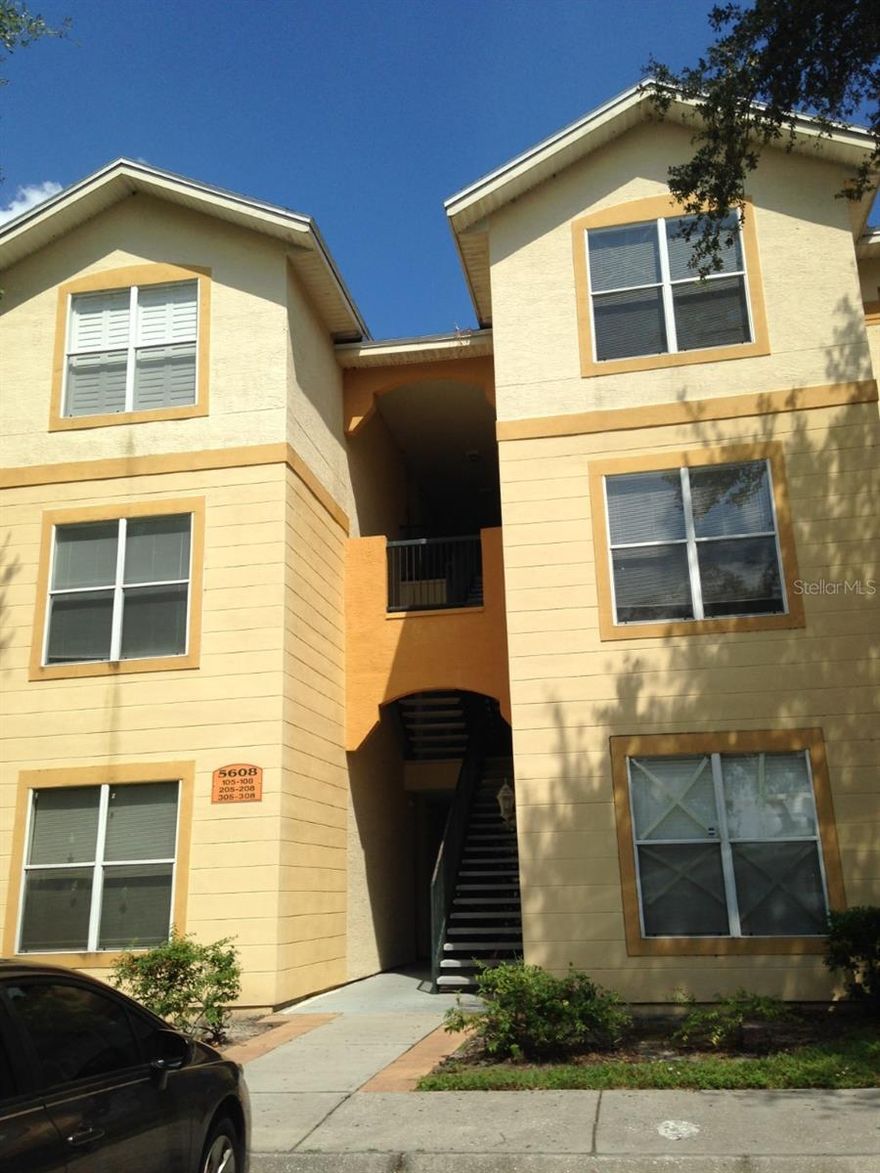 Carrollwood Area, Spacious 2 bedrooms/ 2 baths condo. Open floor plan with a balcony overlooking the pond. Water, sewer, and garbage collection are included. Washer and Dryer included. The gated community features a clubhouse, fitness, and pool. Great location, close to supermarkets, pharmacies, an elementary school, Citrus Park Mall, and a lot of restaurants. NO PET allowed. HOA application and approval are required. Available November 1st