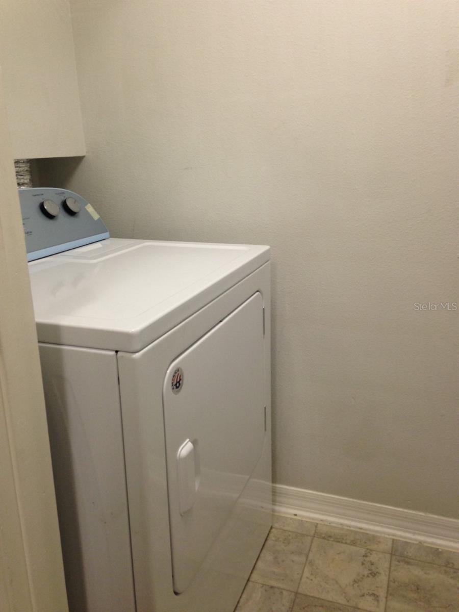 THE PINNACLE AT CARROLLWOOD A - Residential Lease