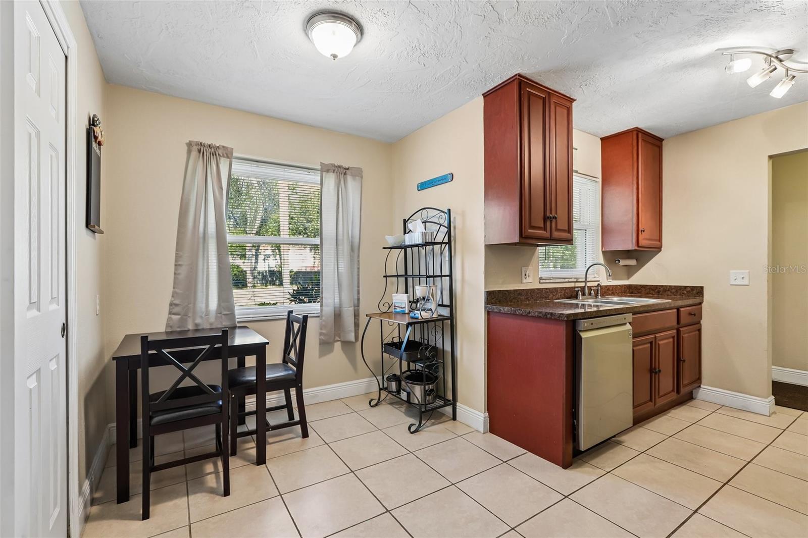 CURLEW GROVES UNIT TWO - Residential
