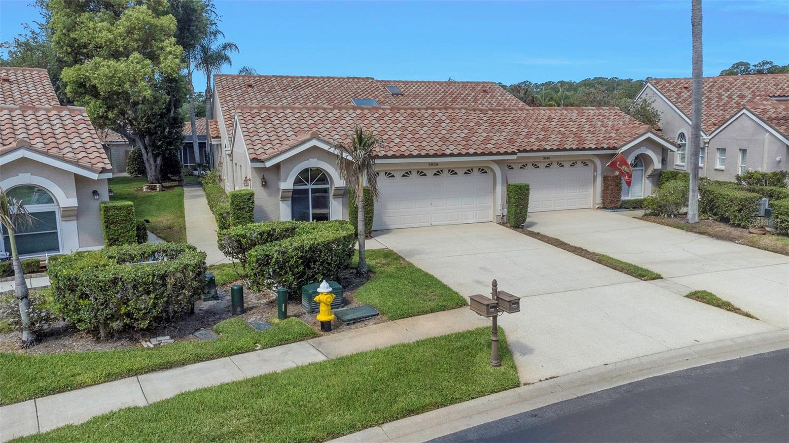 SALEM SQUARE - Residential Lease