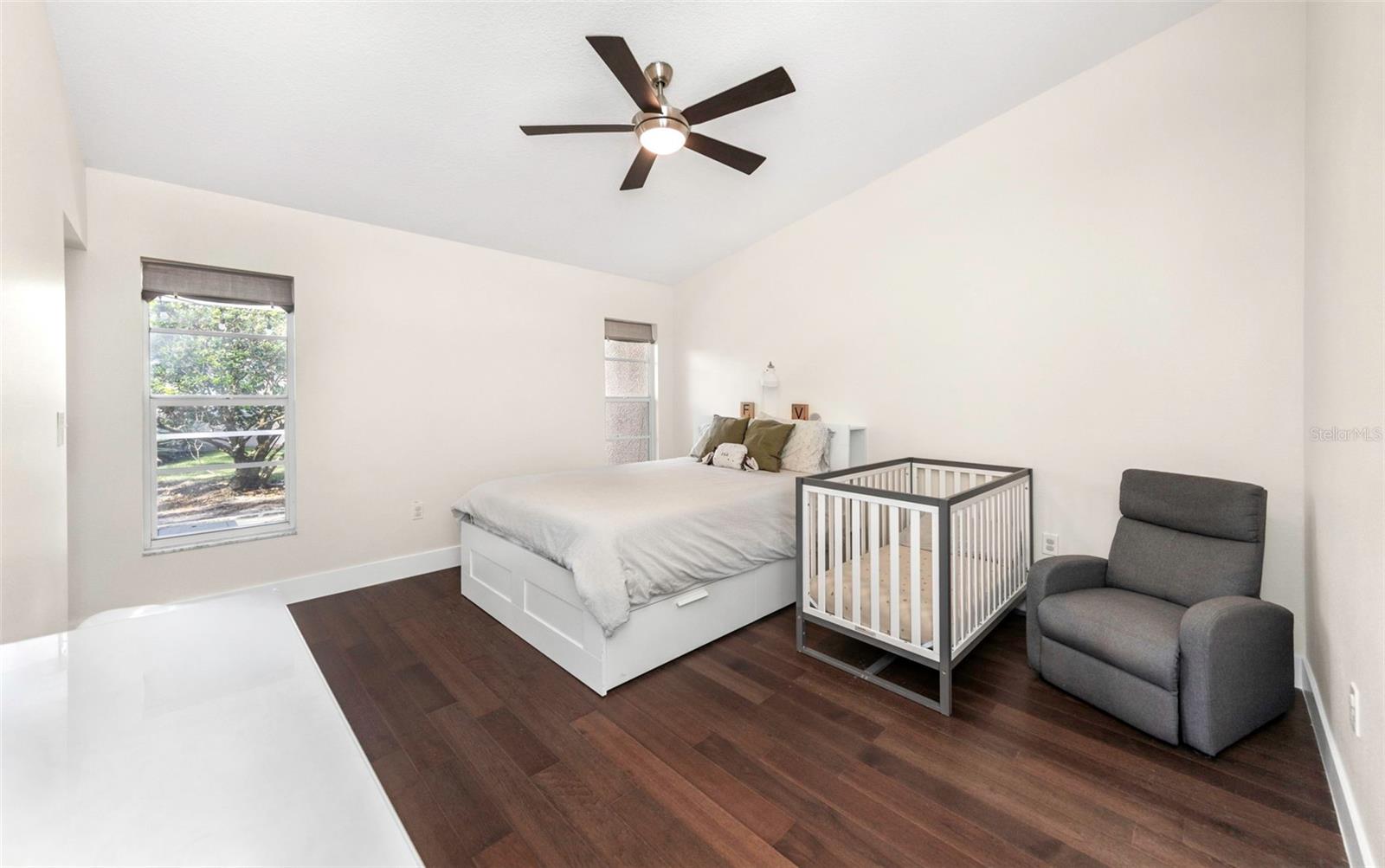 SALEM SQUARE - Residential Lease