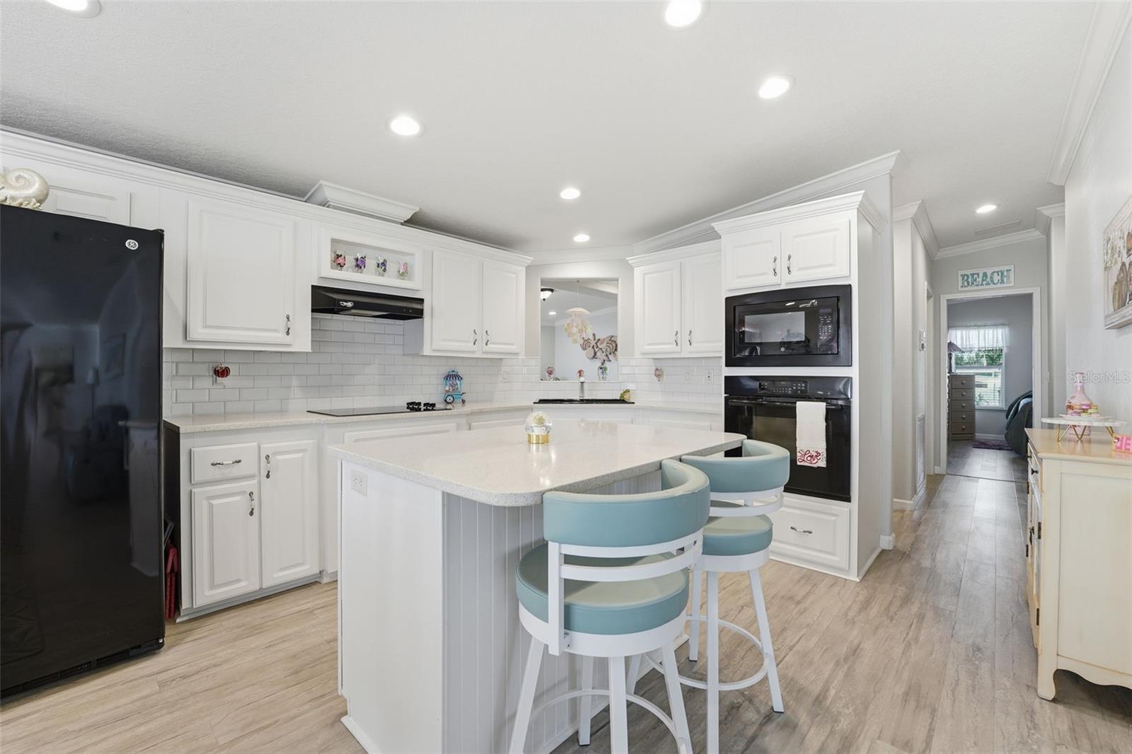 PARADISE BAY ESTATES CO-OP - Residential