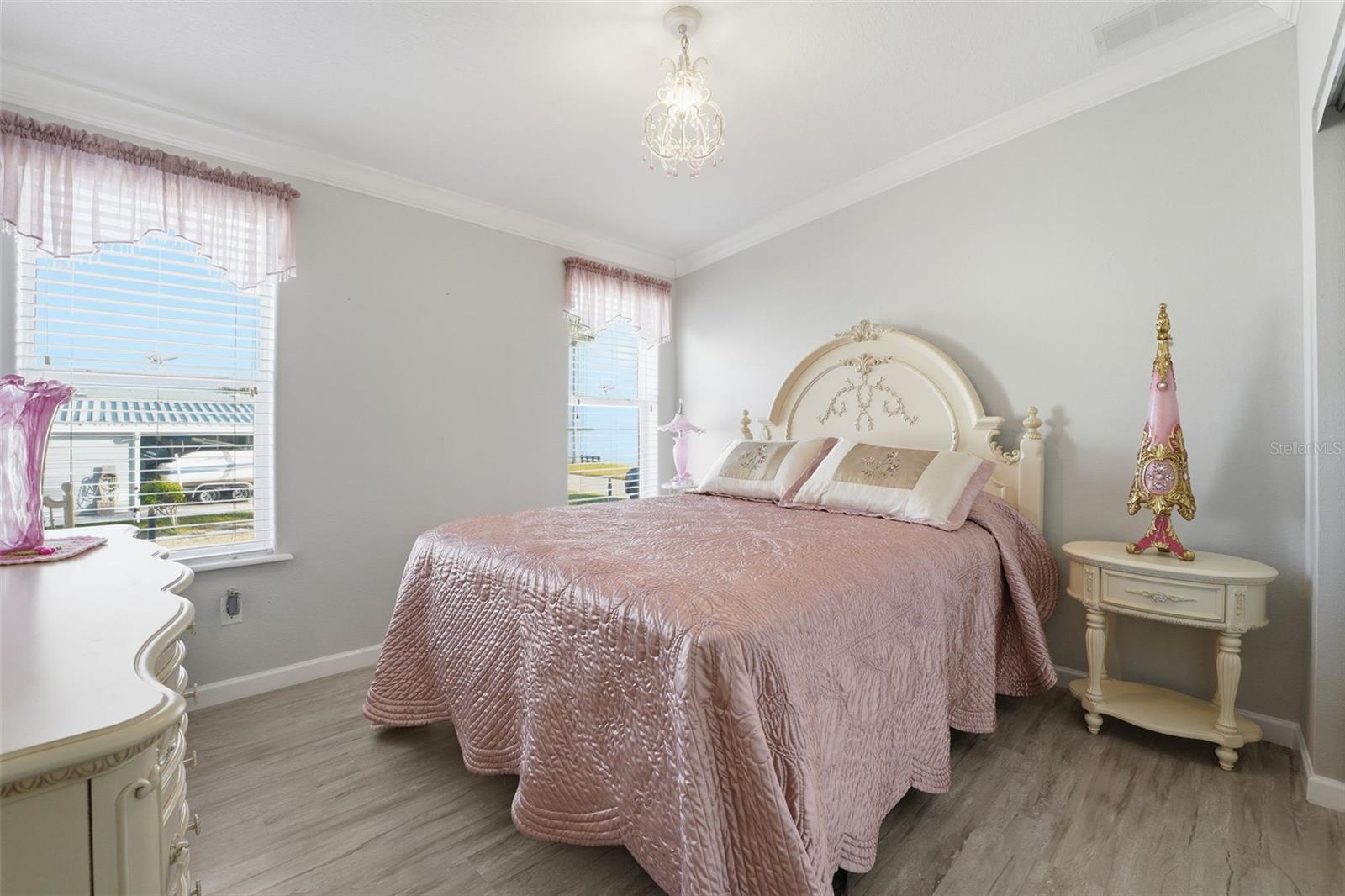 PARADISE BAY ESTATES CO-OP - Residential