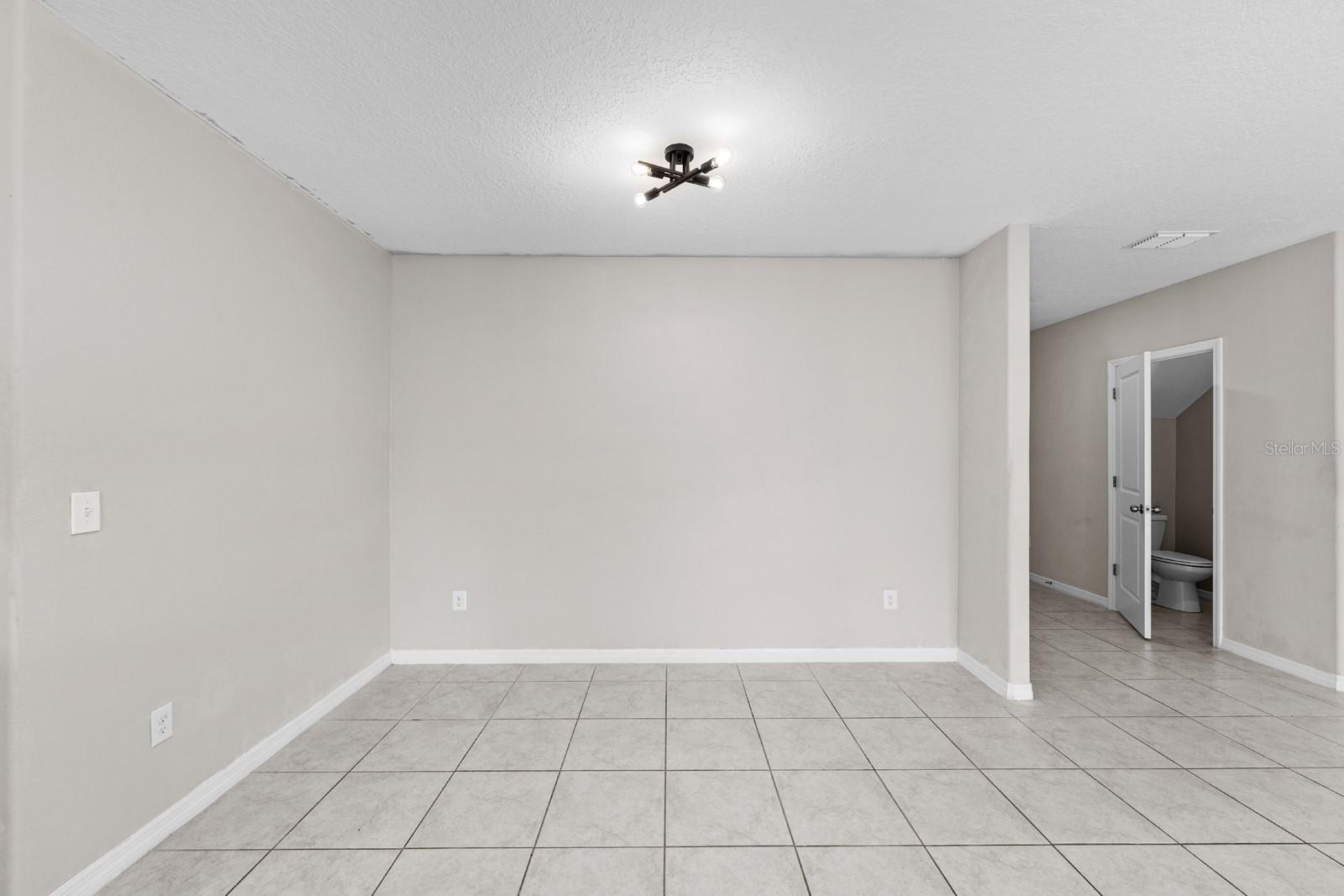 Photo 9 of 44 of 7123 SAMUEL IVY DRIVE house
