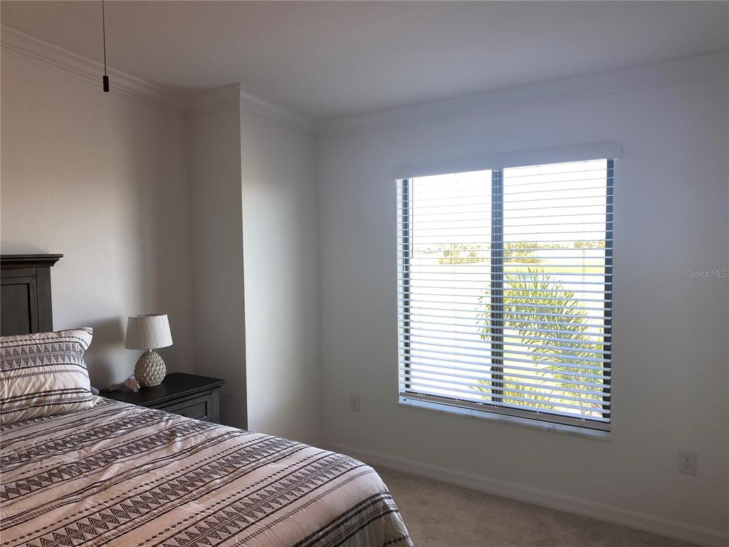 LAKEWOOD NATIONAL GOLF CULB PH II - Residential Lease