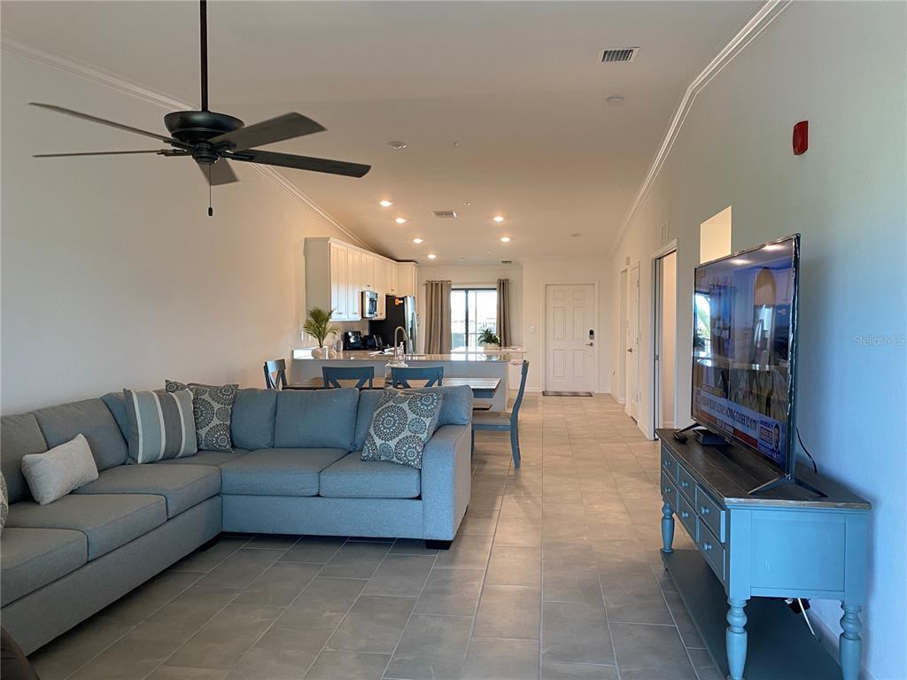 LAKEWOOD NATIONAL GOLF CULB PH II - Residential Lease