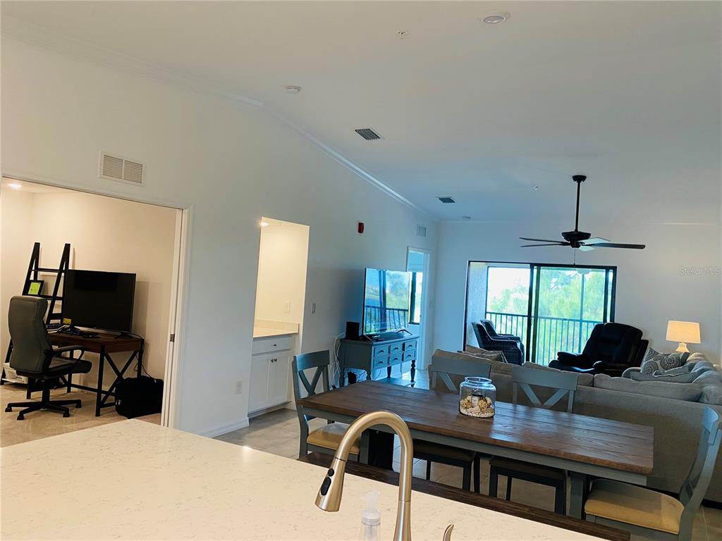 LAKEWOOD NATIONAL GOLF CULB PH II - Residential Lease