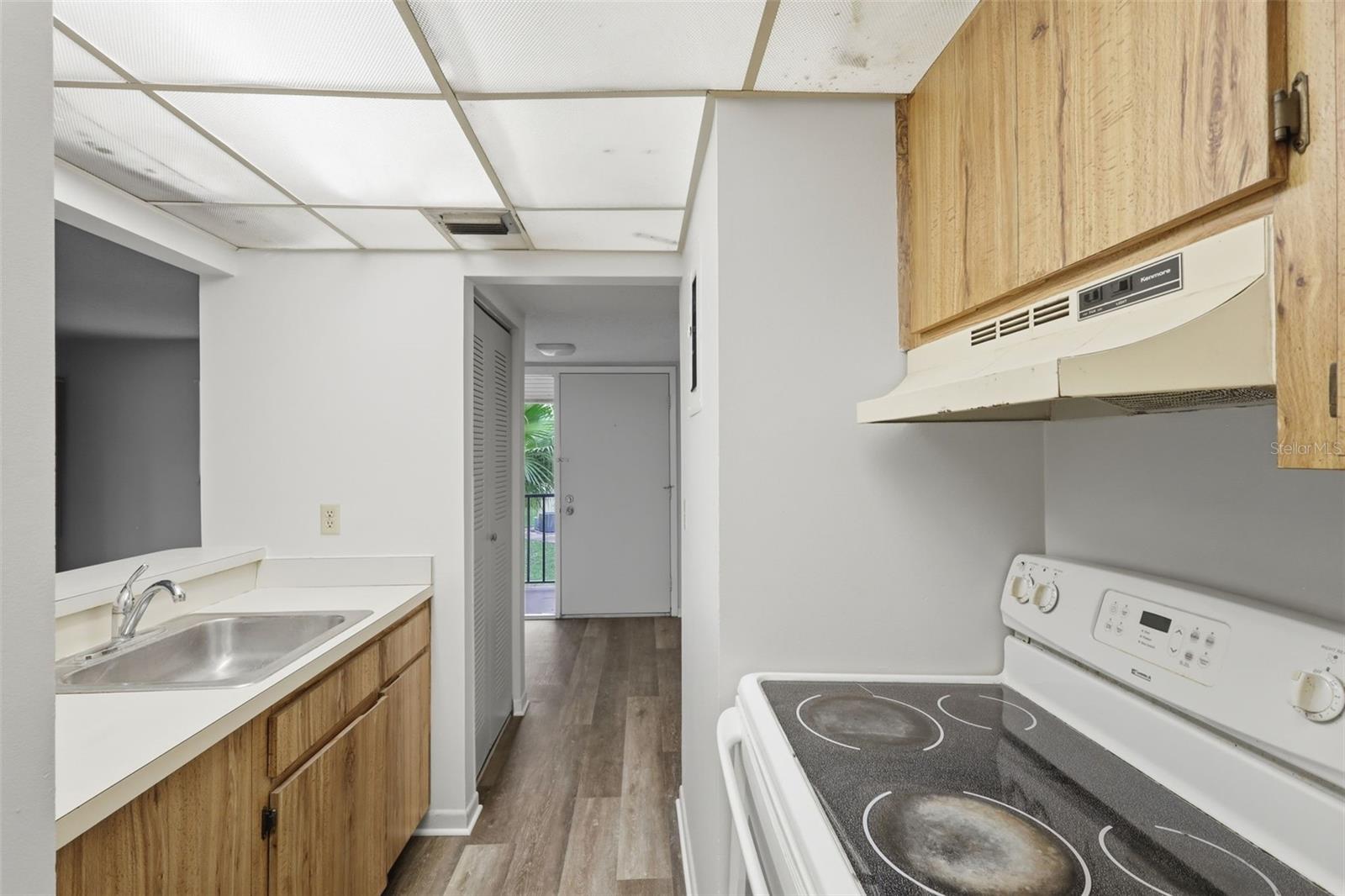 EDGEWATER CONDO APTS - Residential