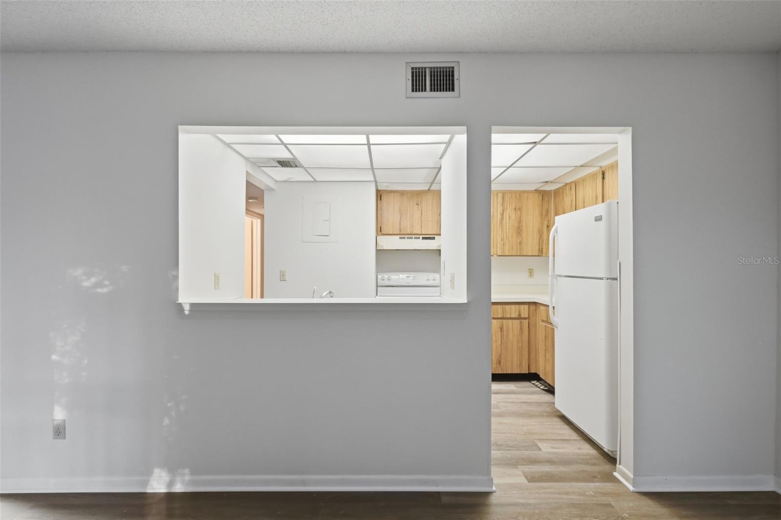 EDGEWATER CONDO APTS - Residential