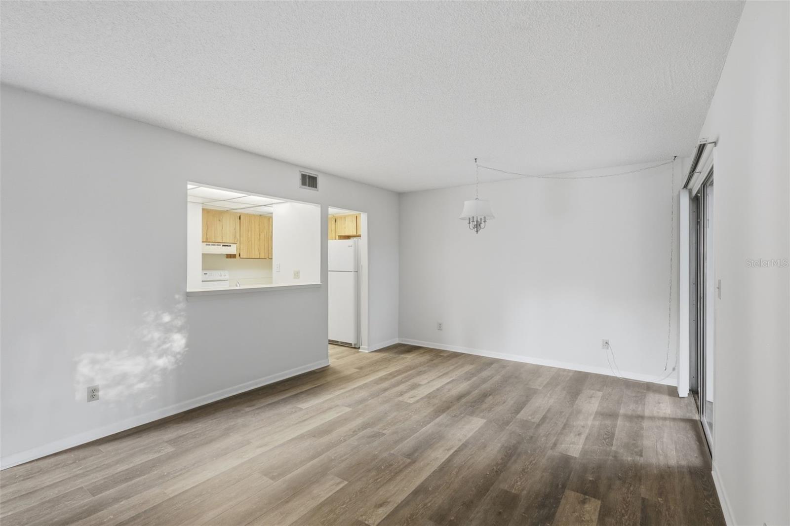 EDGEWATER CONDO APTS - Residential