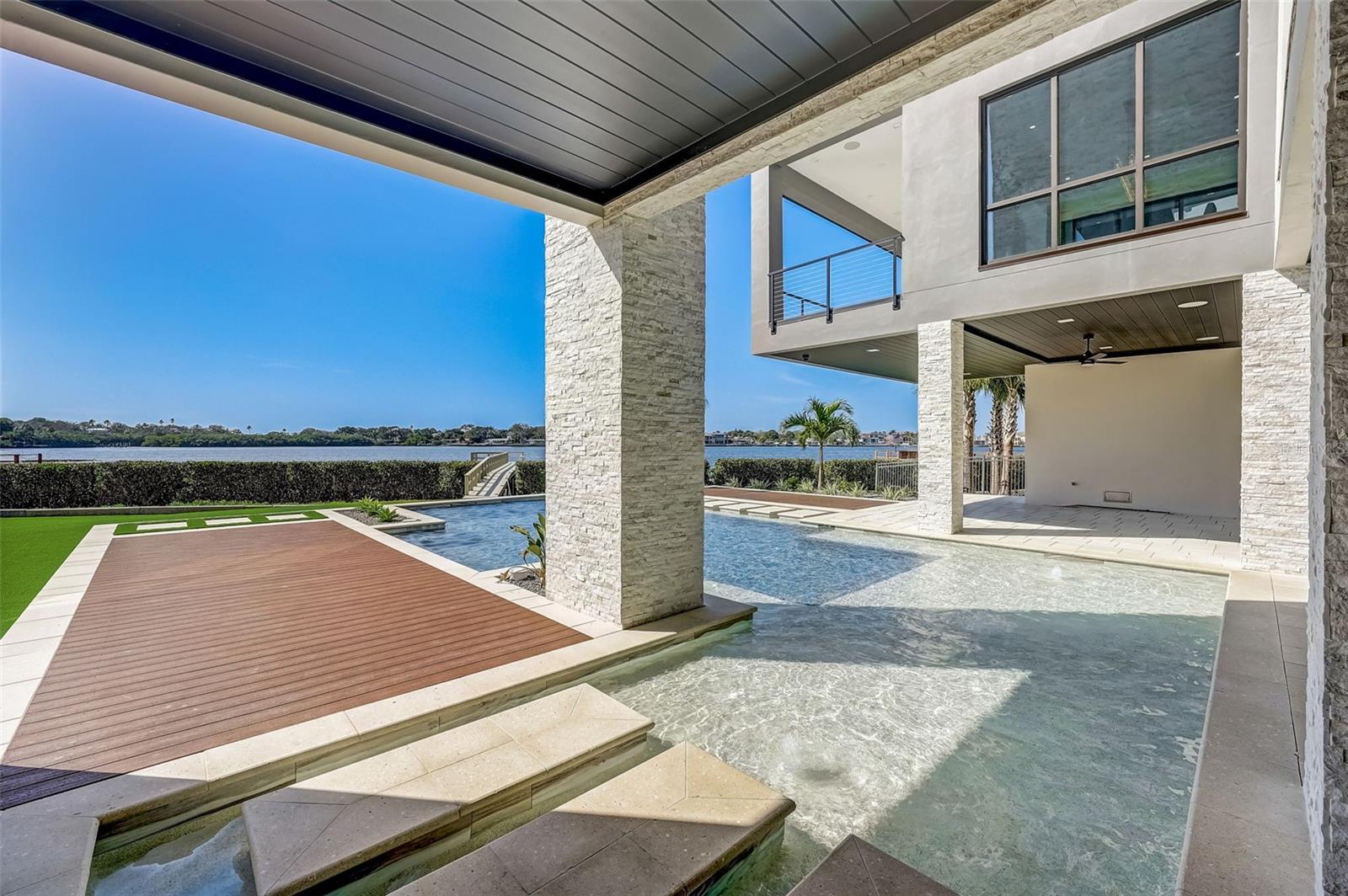 INDIAN POINT - Residential