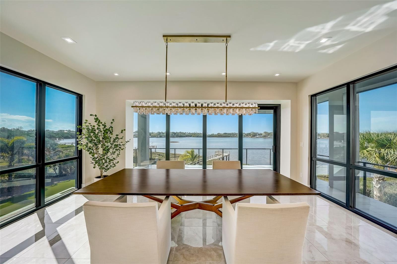 INDIAN POINT - Residential