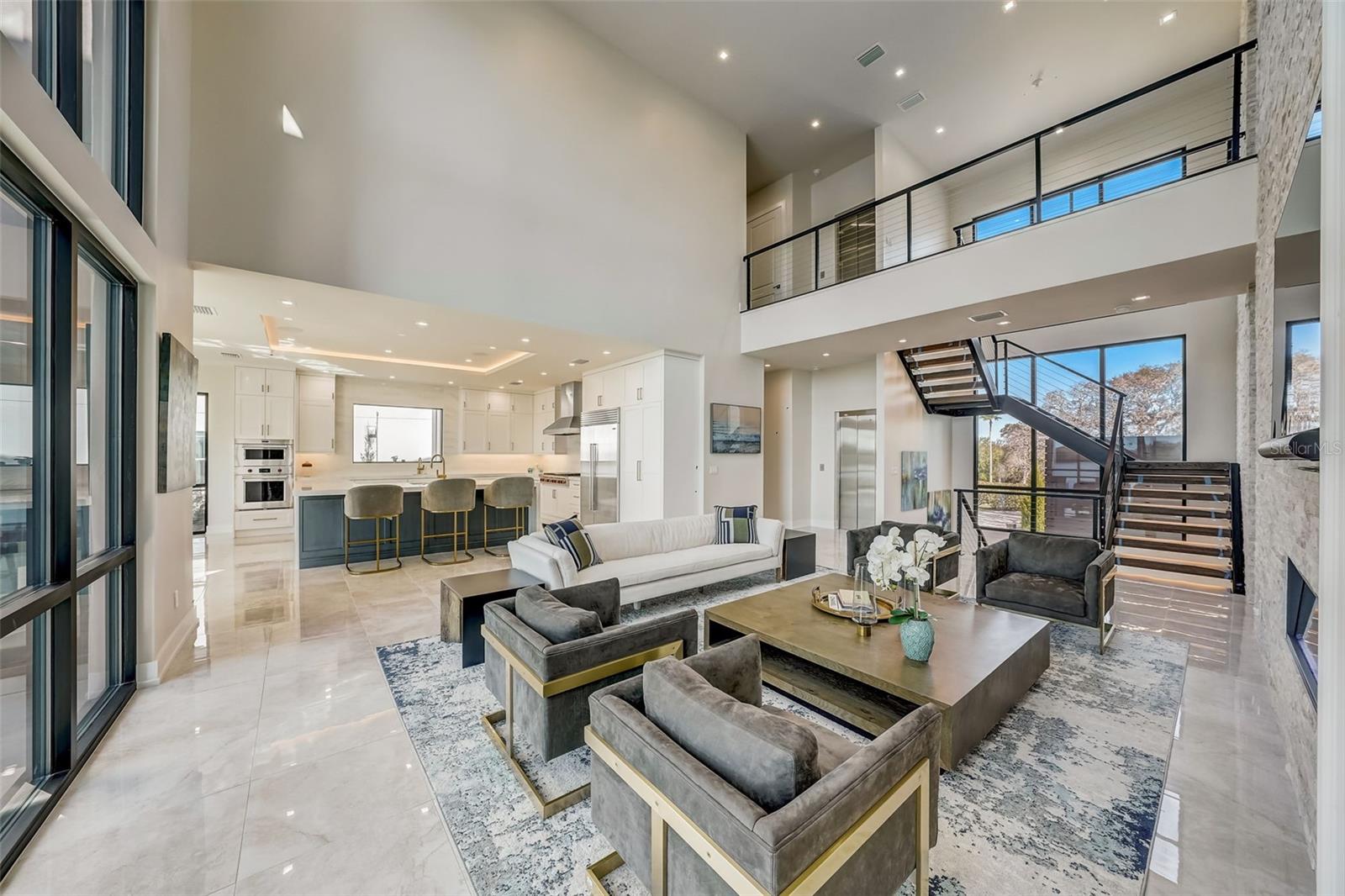 INDIAN POINT - Residential