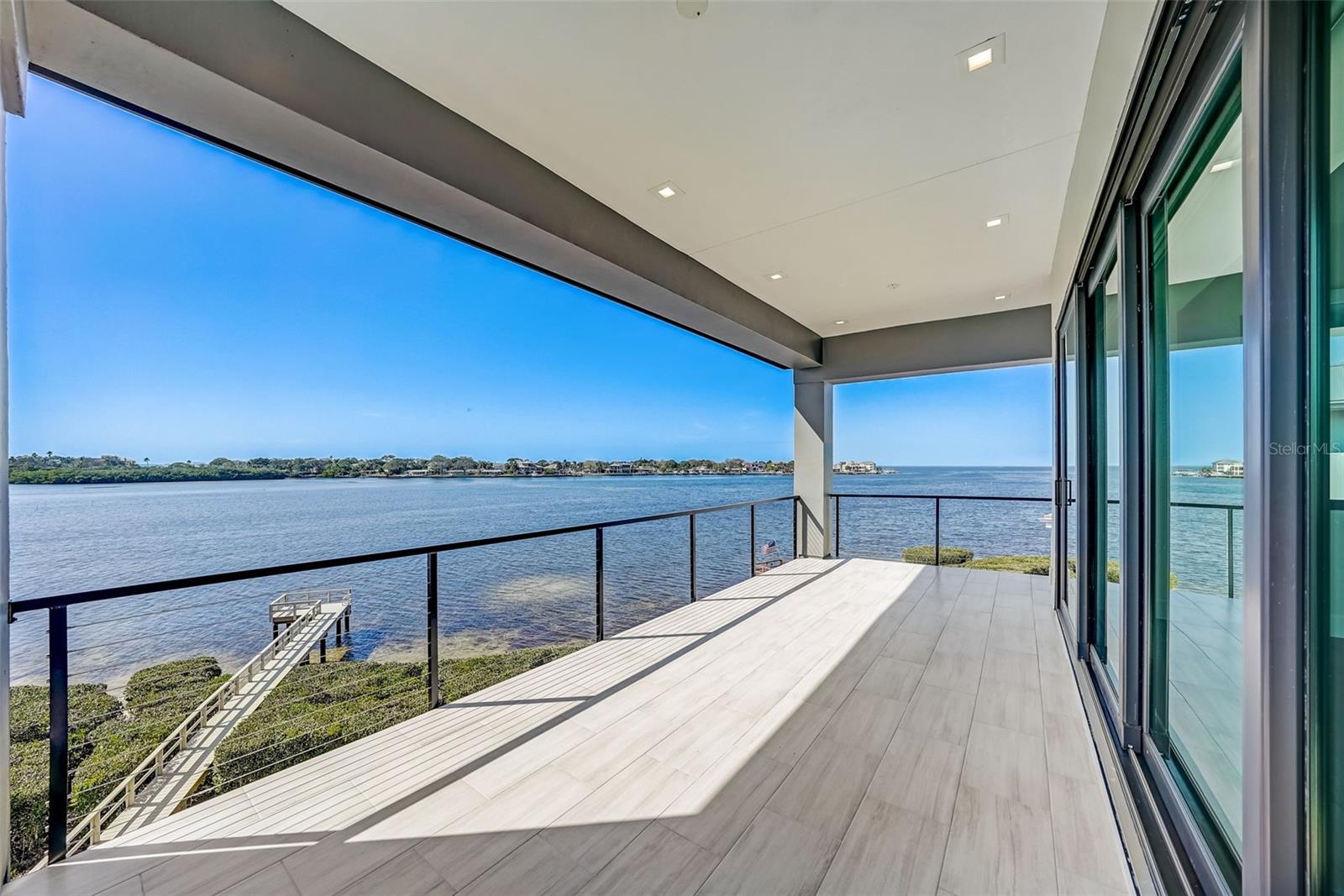 INDIAN POINT - Residential