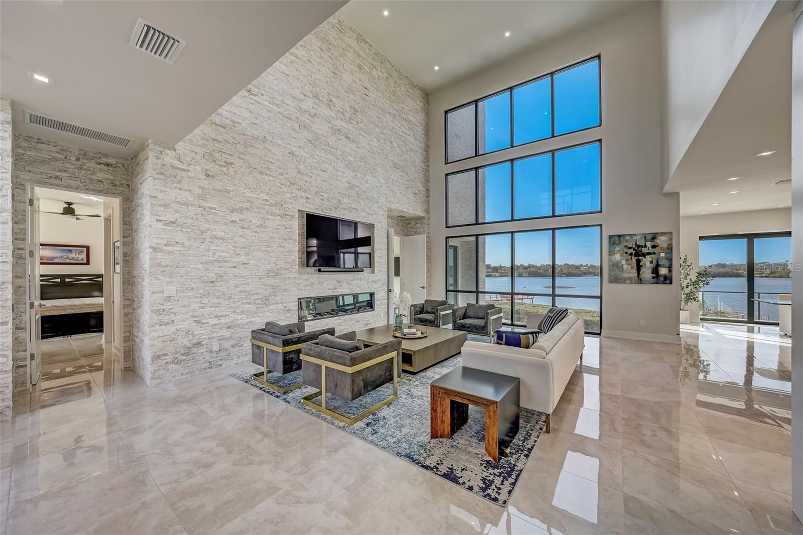 INDIAN POINT - Residential