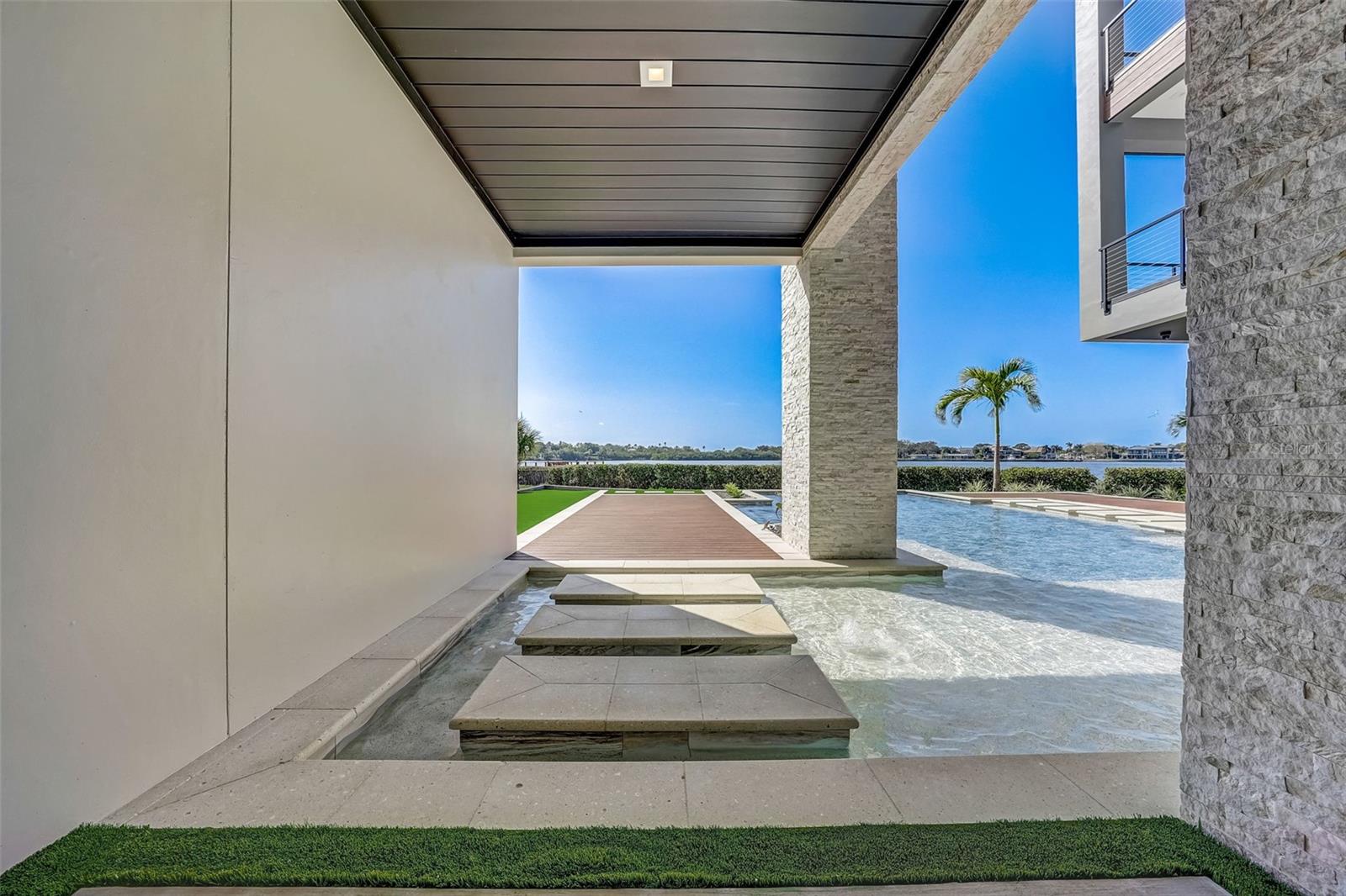 INDIAN POINT - Residential