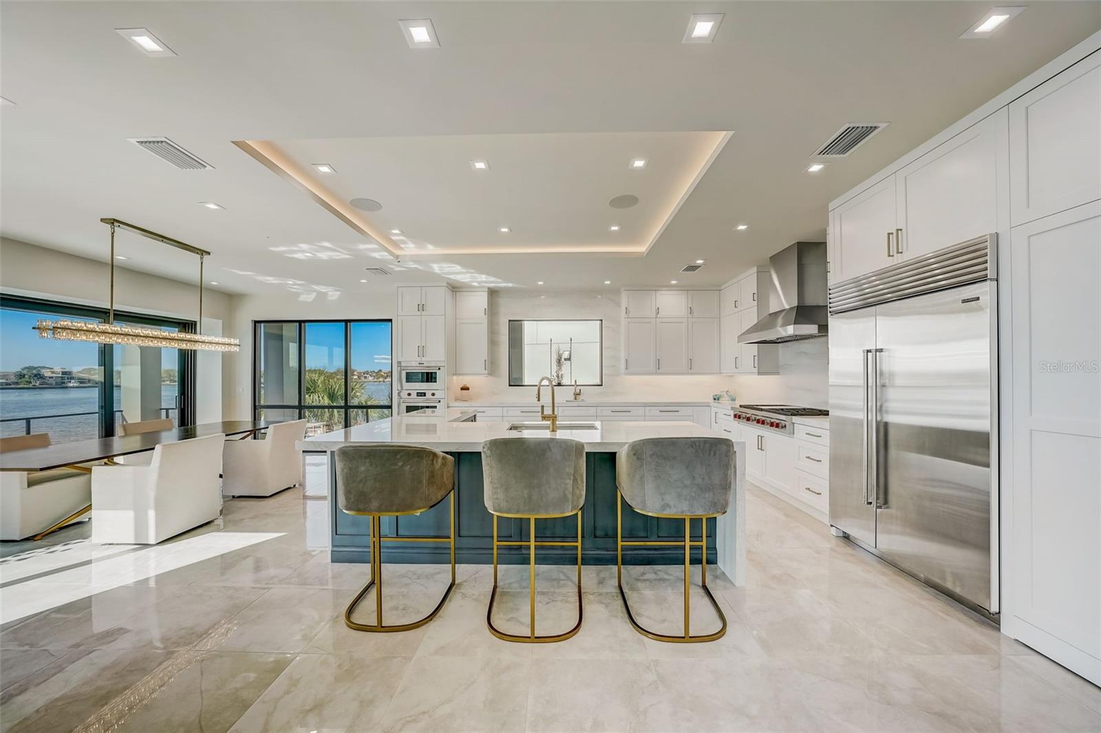 INDIAN POINT - Residential