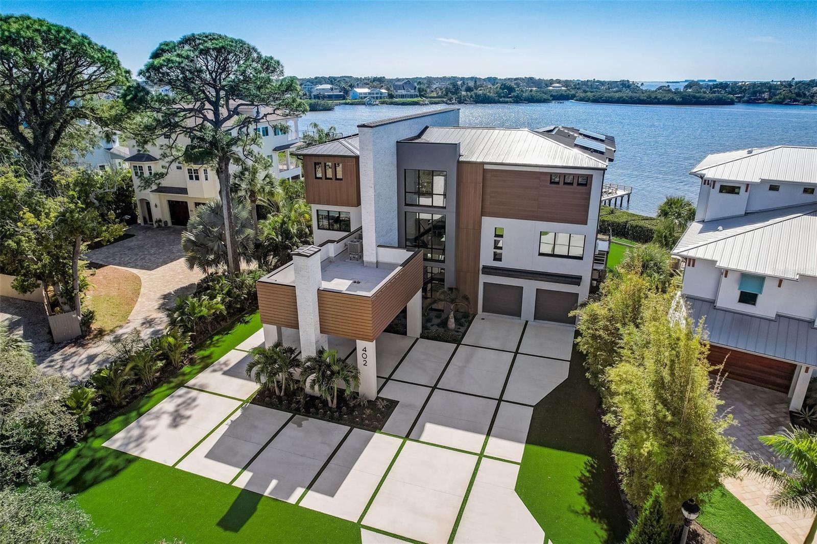 INDIAN POINT - Residential