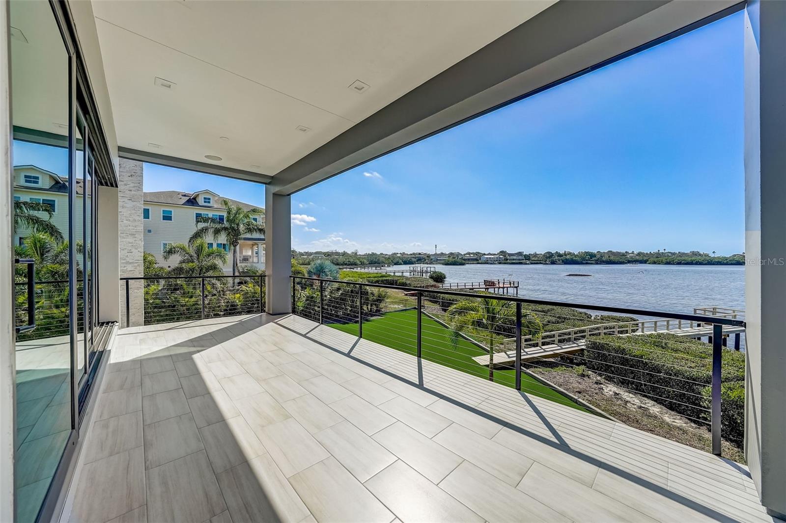 INDIAN POINT - Residential