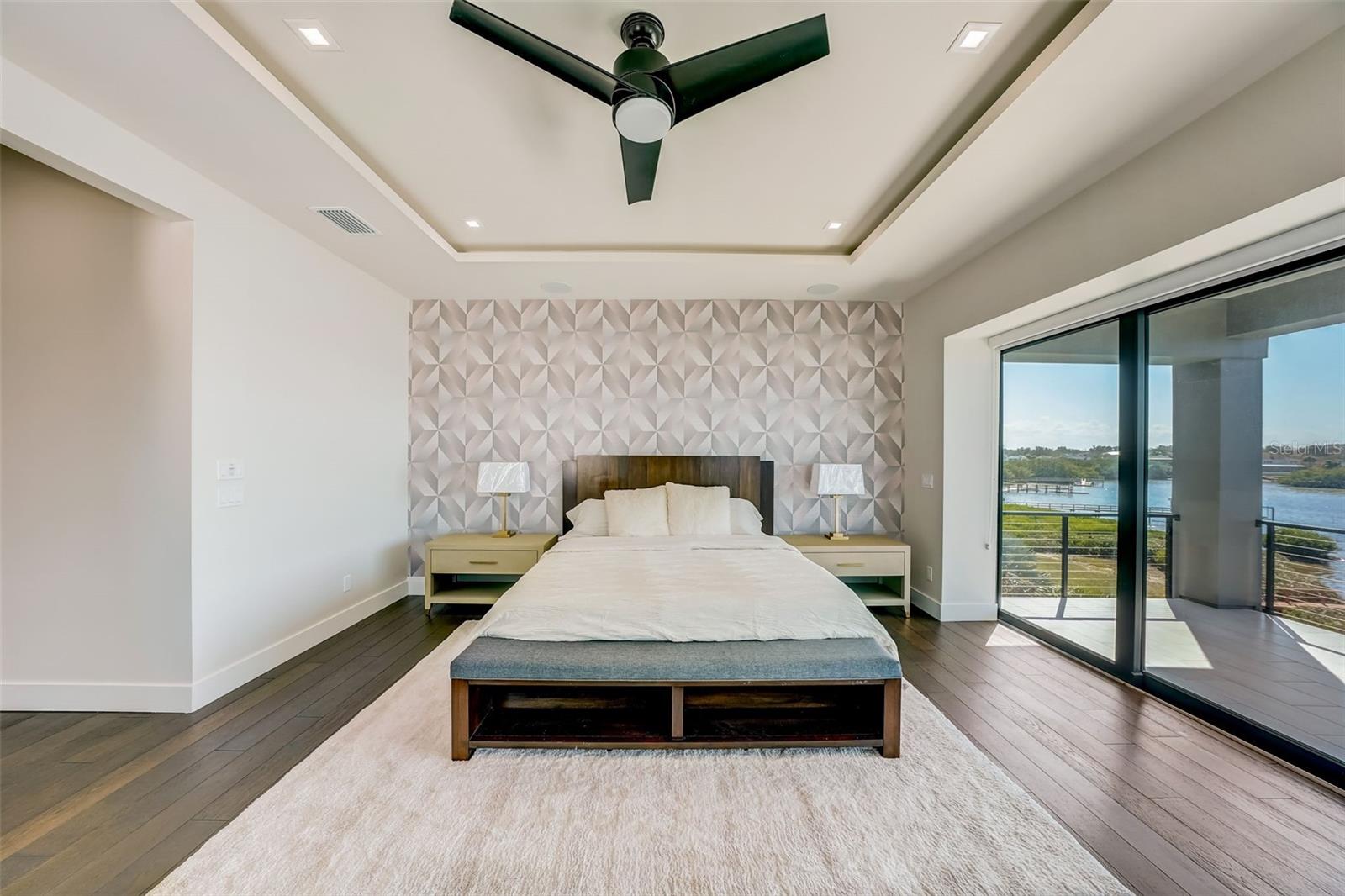 INDIAN POINT - Residential