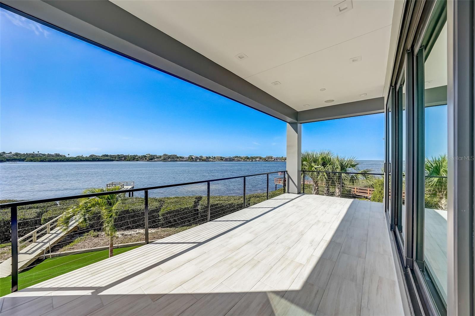 INDIAN POINT - Residential