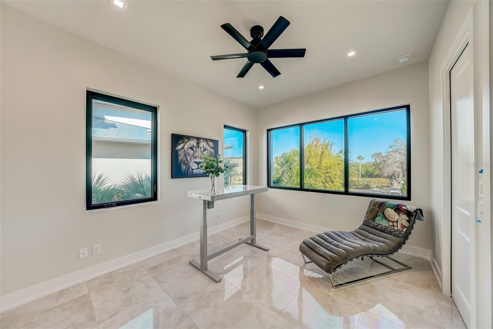 INDIAN POINT - Residential