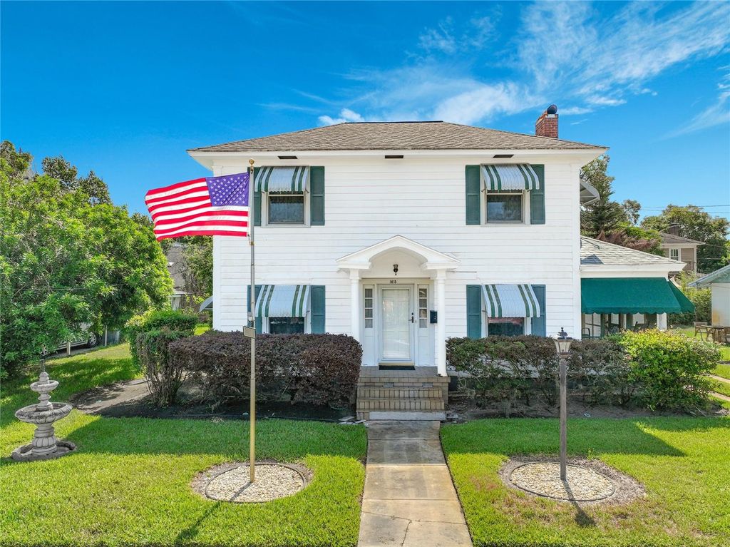 Photo of 1615 Baltimore Avenue, Orlando, FL 32803 (MLS # O6405495)