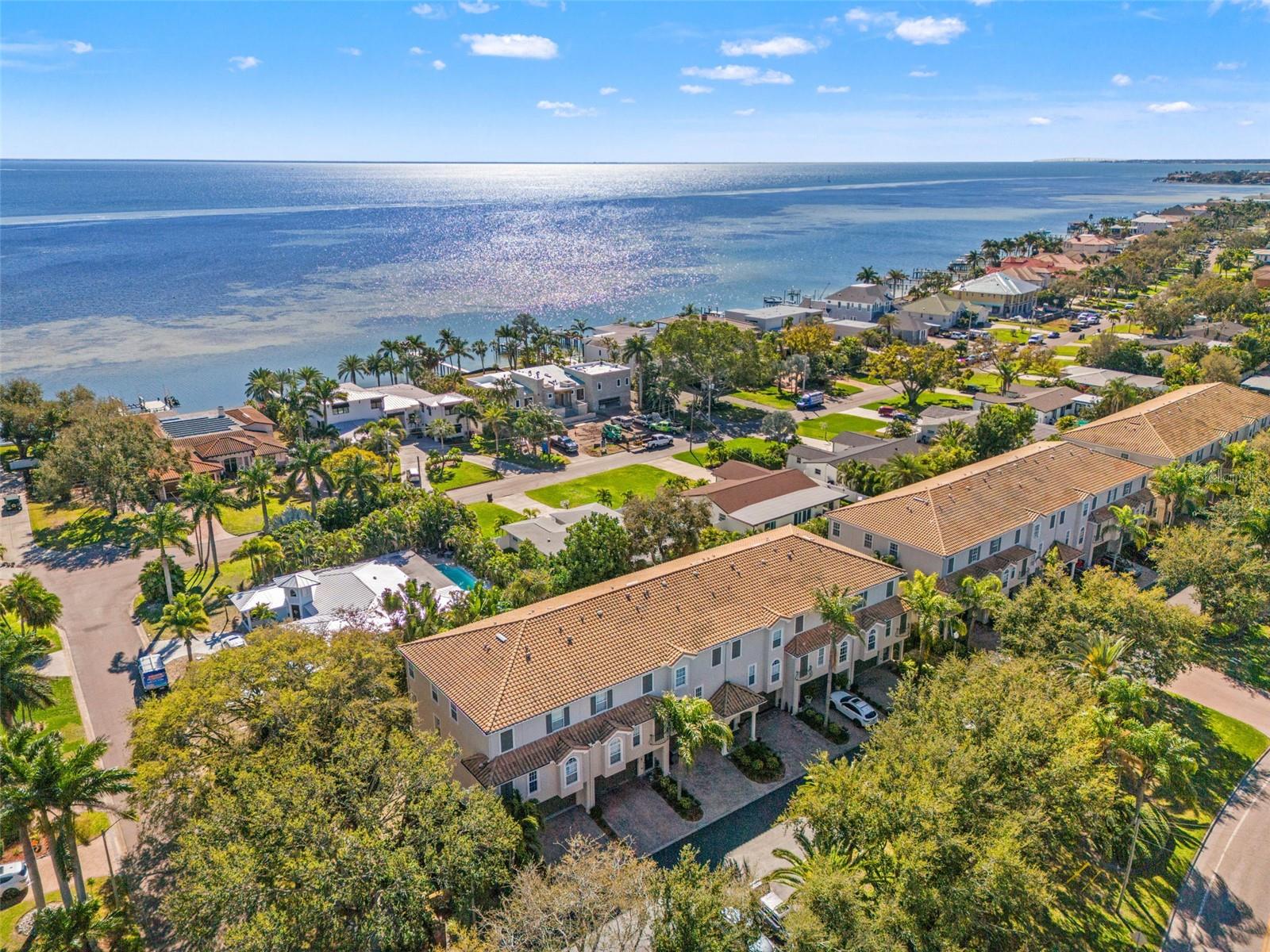 4639 OVERLOOK DRIVE NE