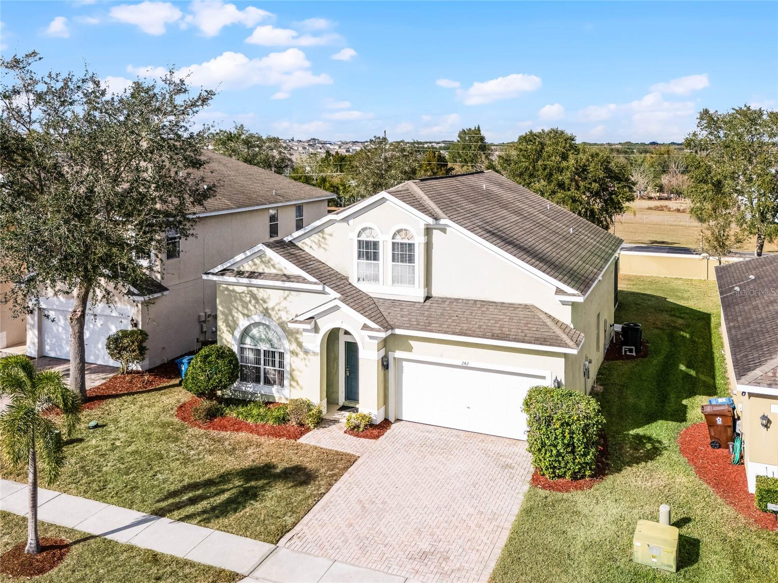 242 CADIZ LOOP