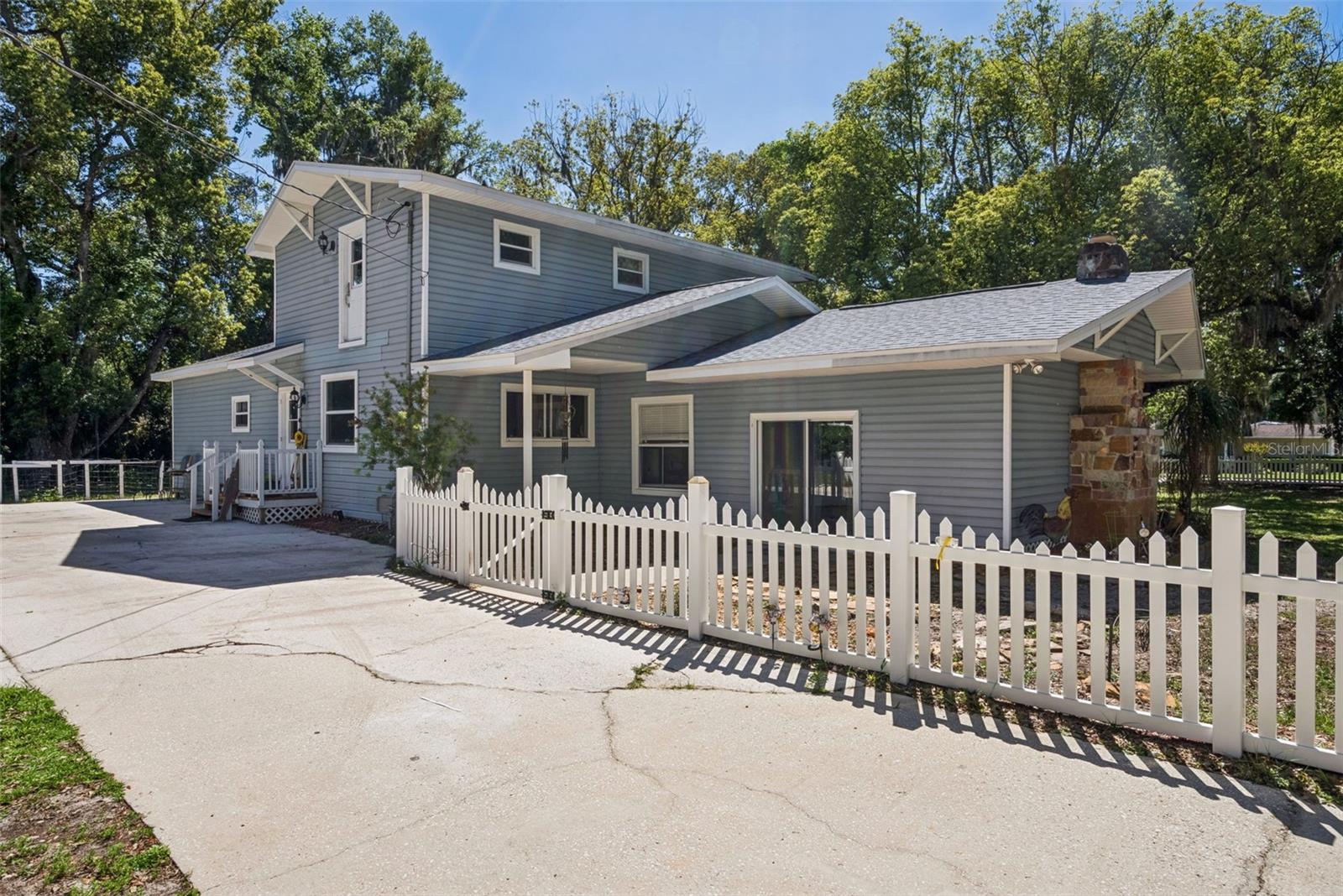 MOUNT DORA GULLERS HOMESTEAD - Residential