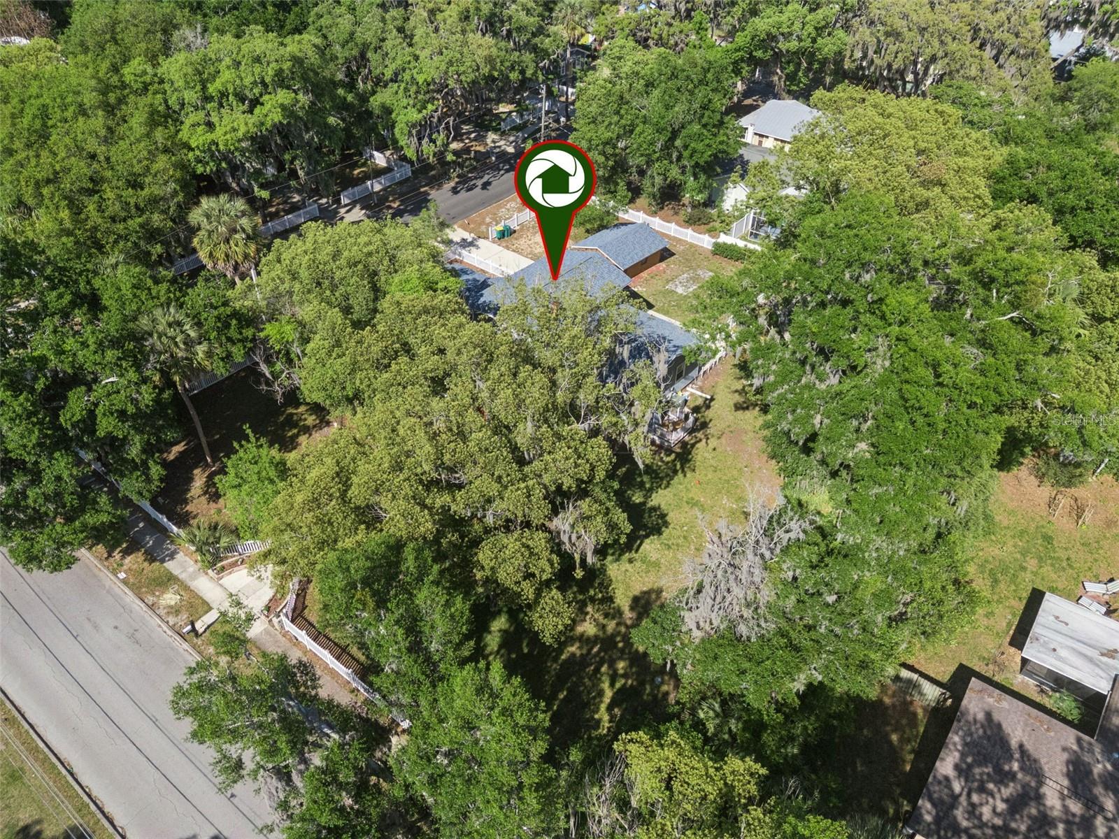 MOUNT DORA GULLERS HOMESTEAD - Residential