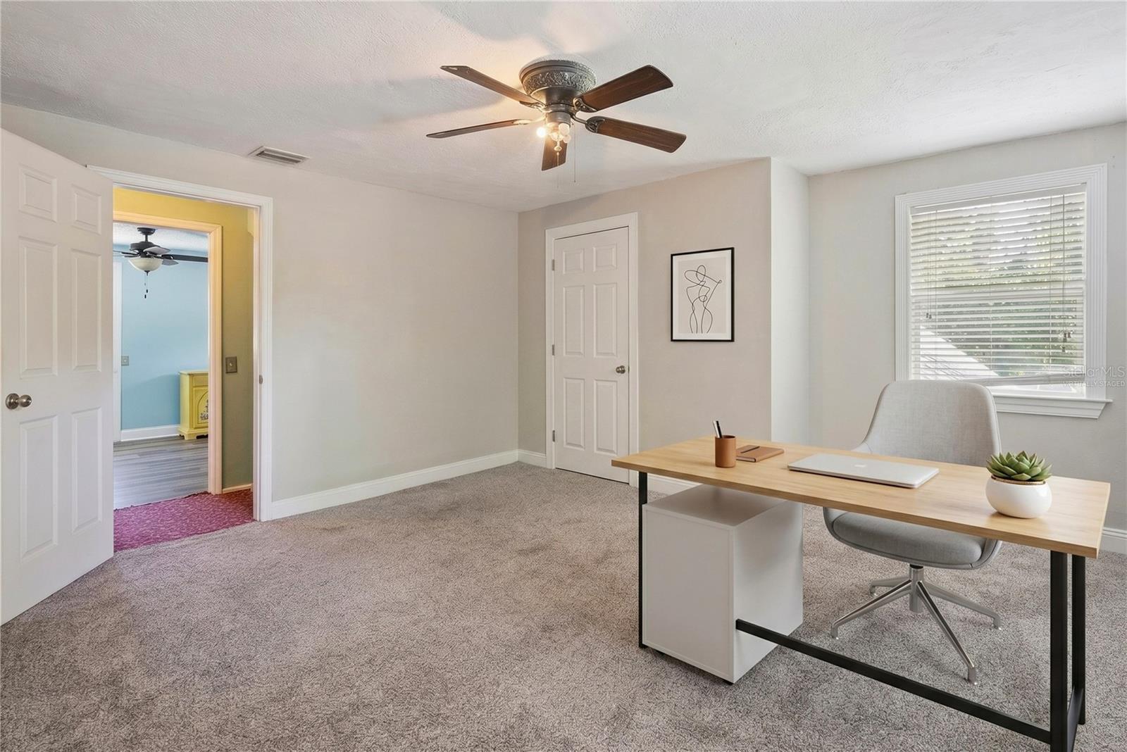 MOUNT DORA GULLERS HOMESTEAD - Residential