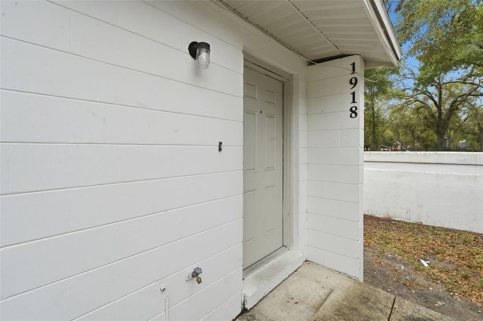 CRYSTAL GROVE - Residential Income