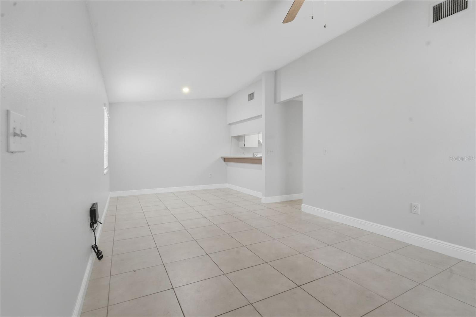 CRYSTAL GROVE - Residential Income