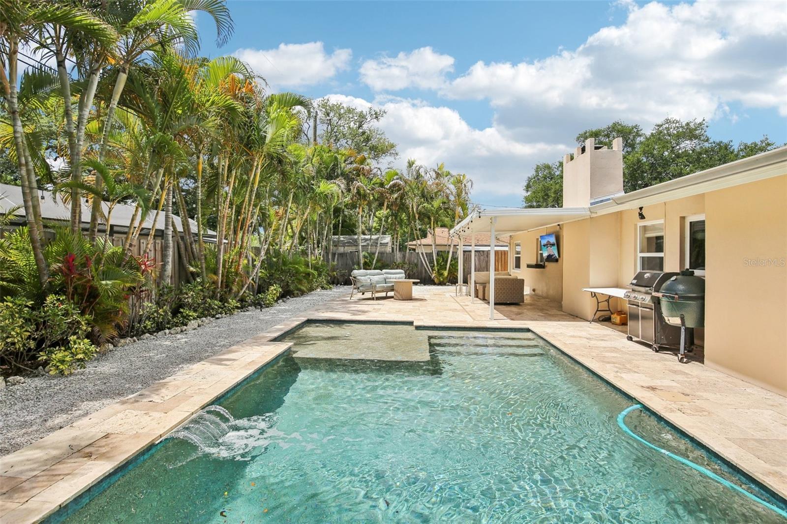 OAK GROVE ESTATES - Residential