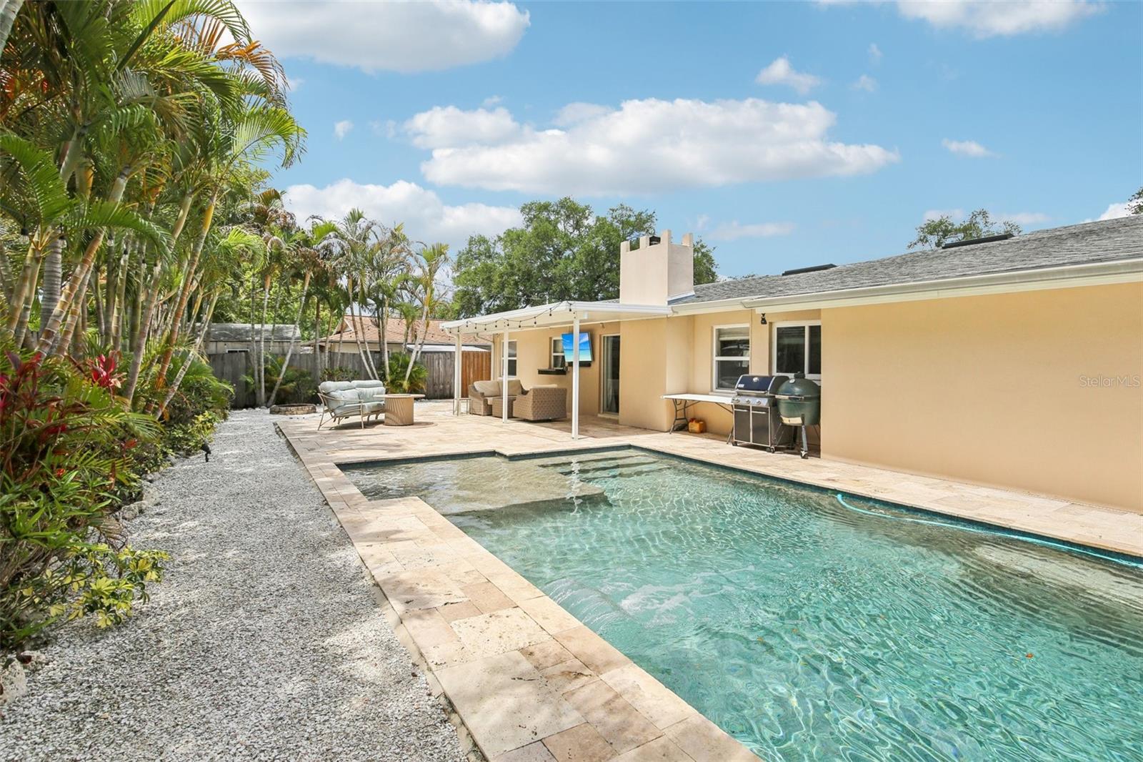 OAK GROVE ESTATES - Residential