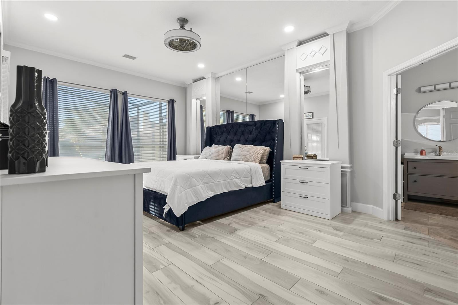 DIAMOND COVE - Residential