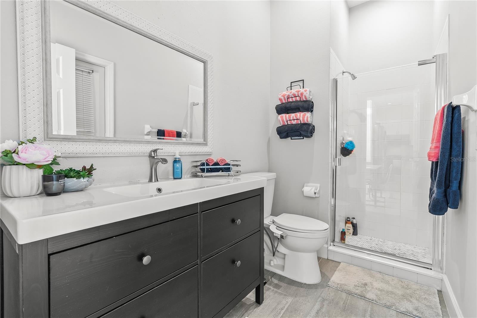 DIAMOND COVE - Residential