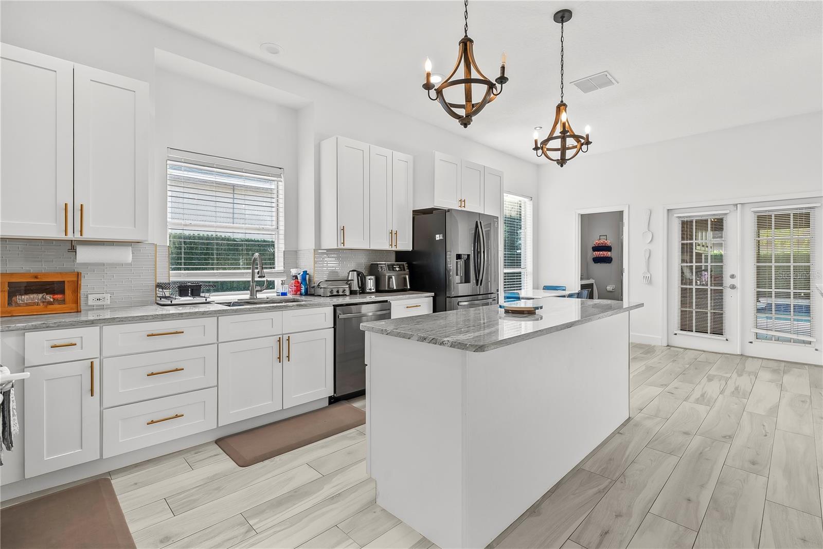 DIAMOND COVE - Residential