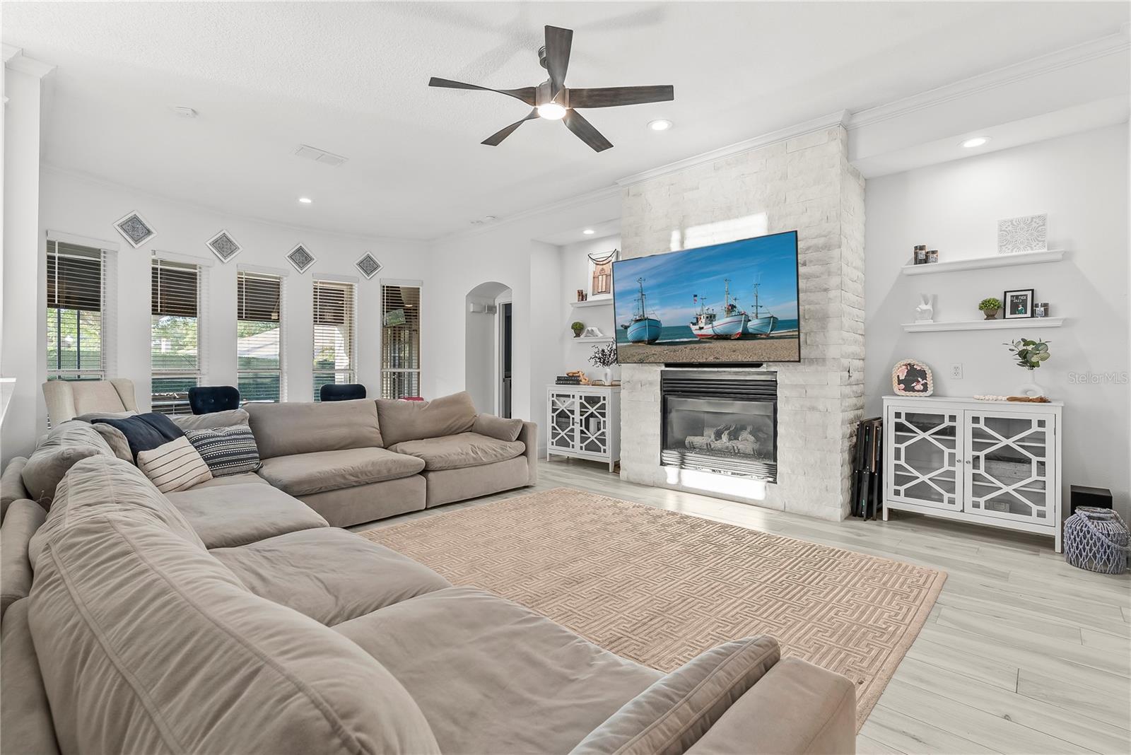 DIAMOND COVE - Residential