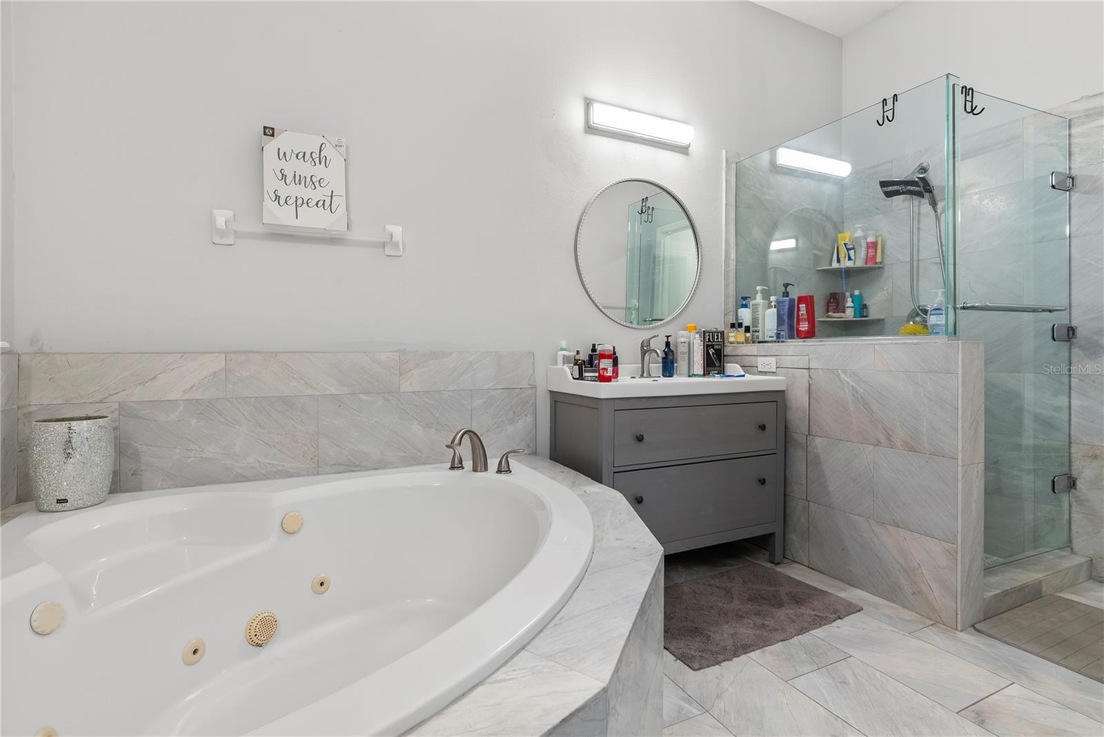 DIAMOND COVE - Residential