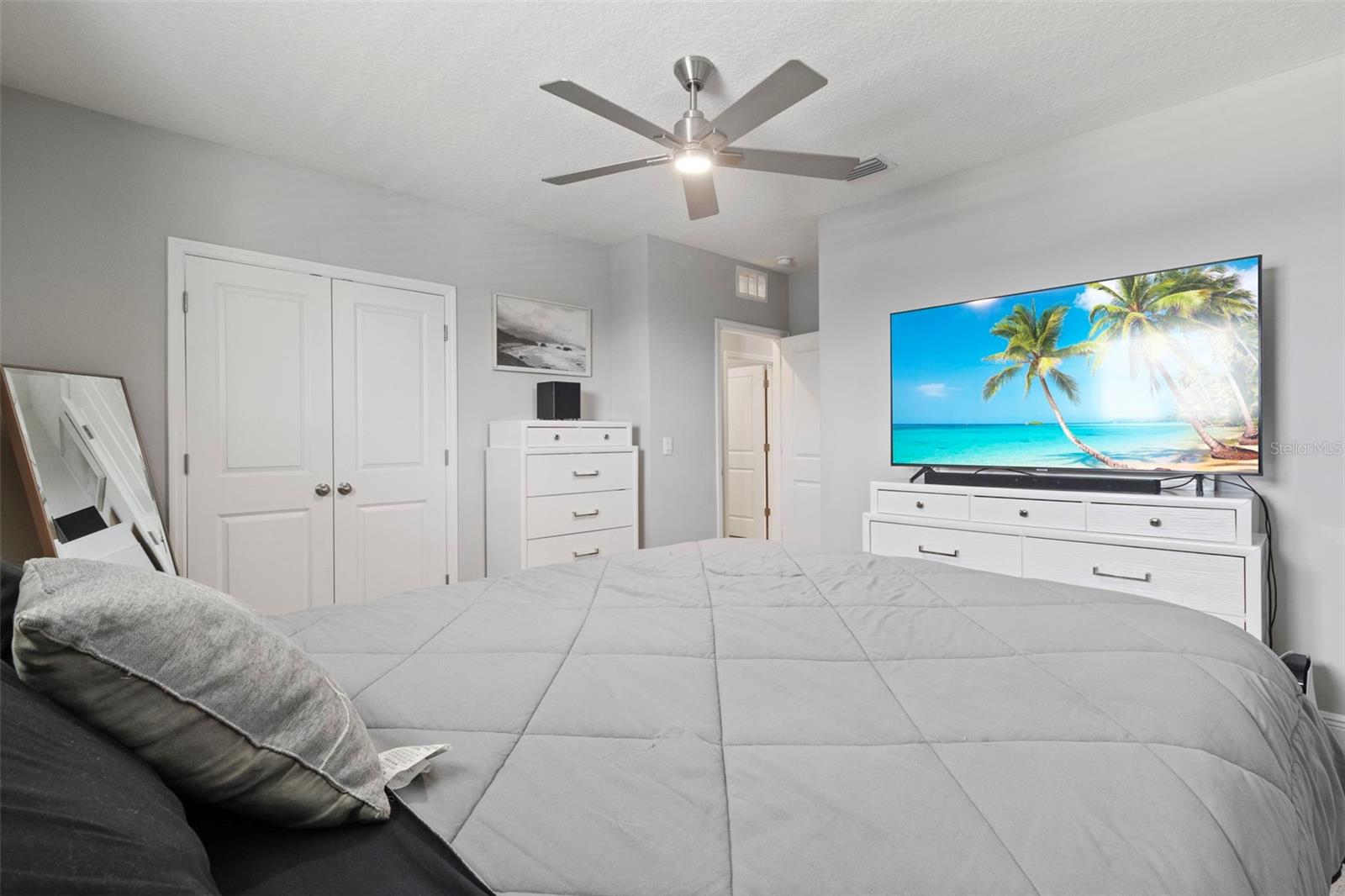 MANGROVE MANOR PH 1 - Residential