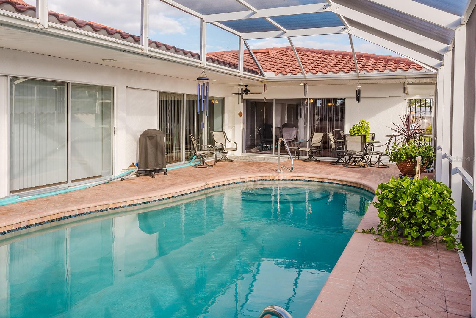 ASPEN VILLAGE - Residential