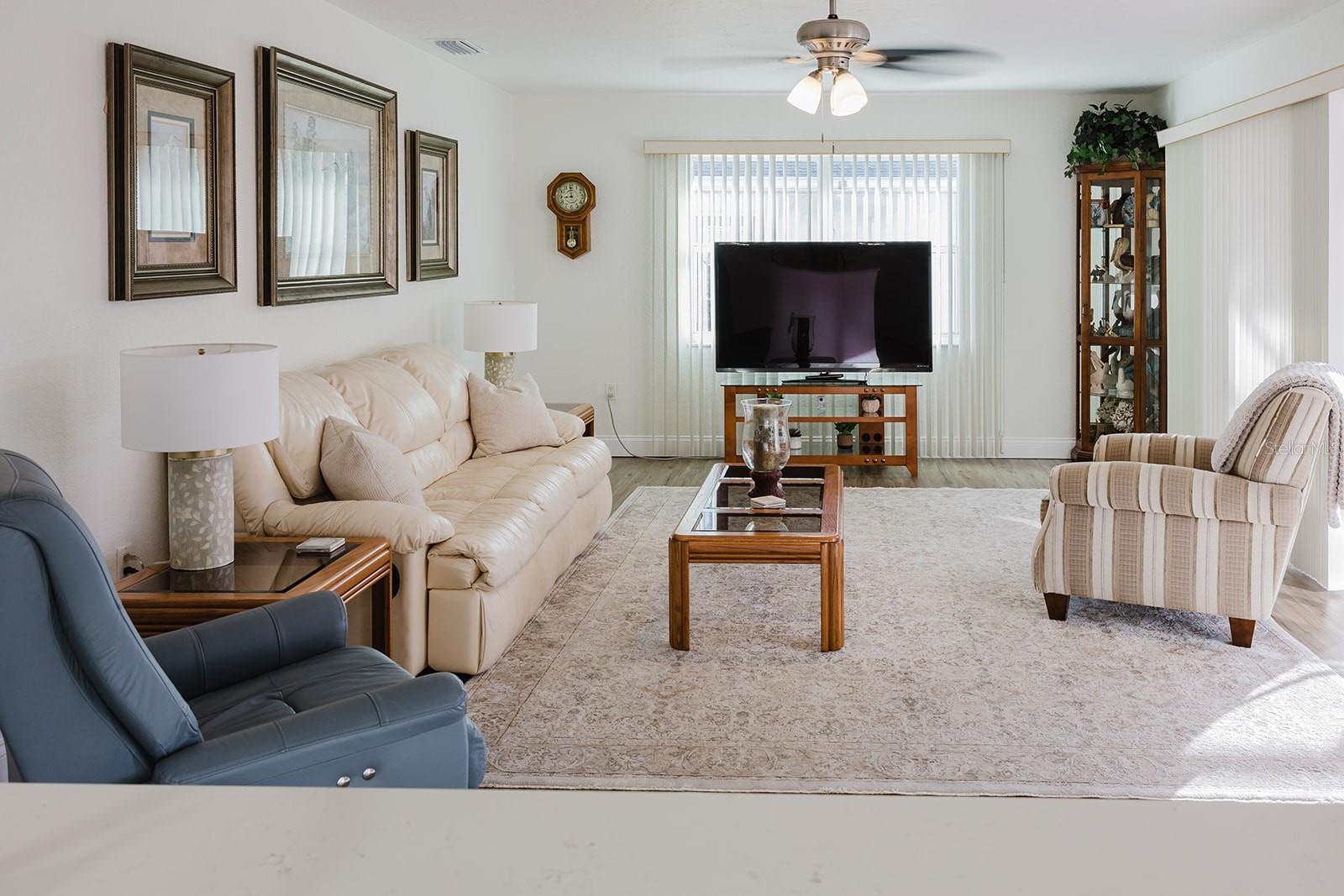 ASPEN VILLAGE - Residential