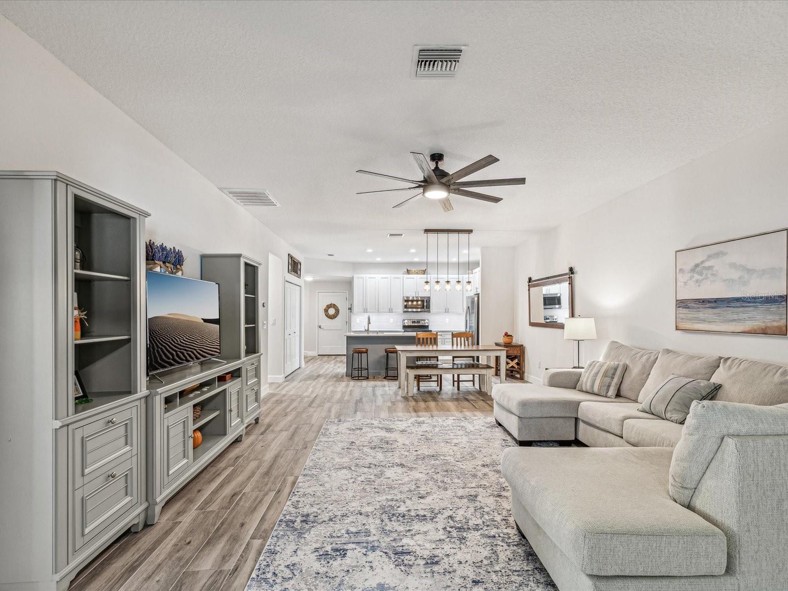 WHITNEY OAKS - Residential