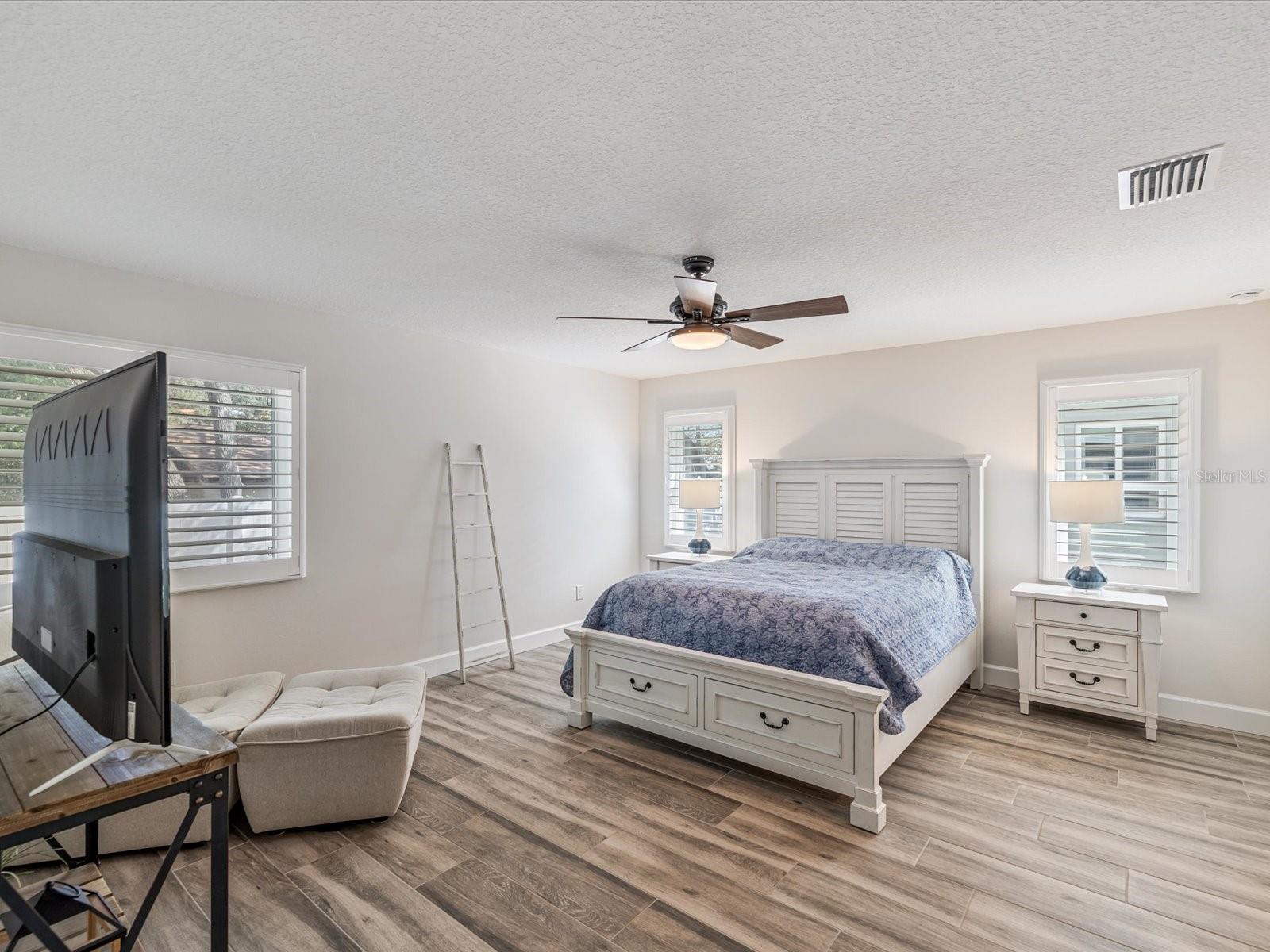 WHITNEY OAKS - Residential