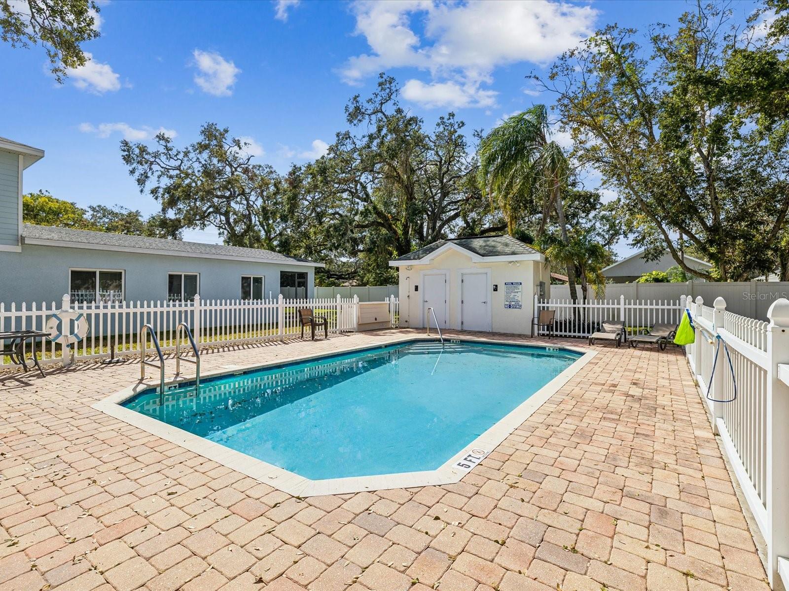 WHITNEY OAKS - Residential