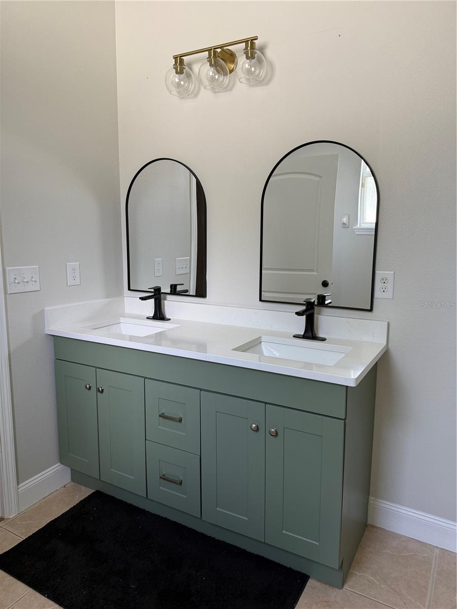WHISPERING WOODS PH 1 - Residential Lease