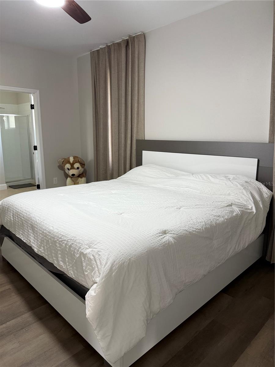 WHISPERING WOODS PH 1 - Residential Lease