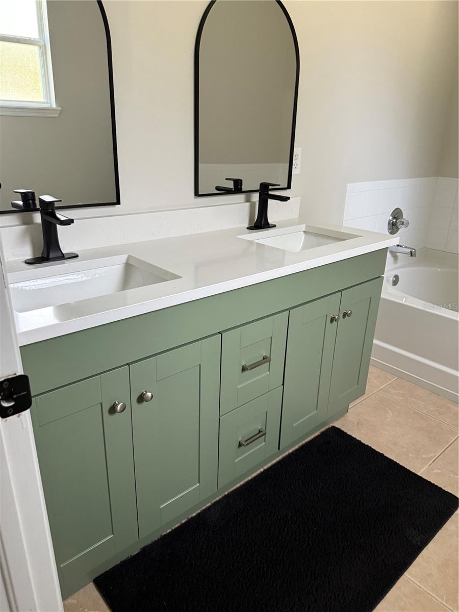 WHISPERING WOODS PH 1 - Residential Lease